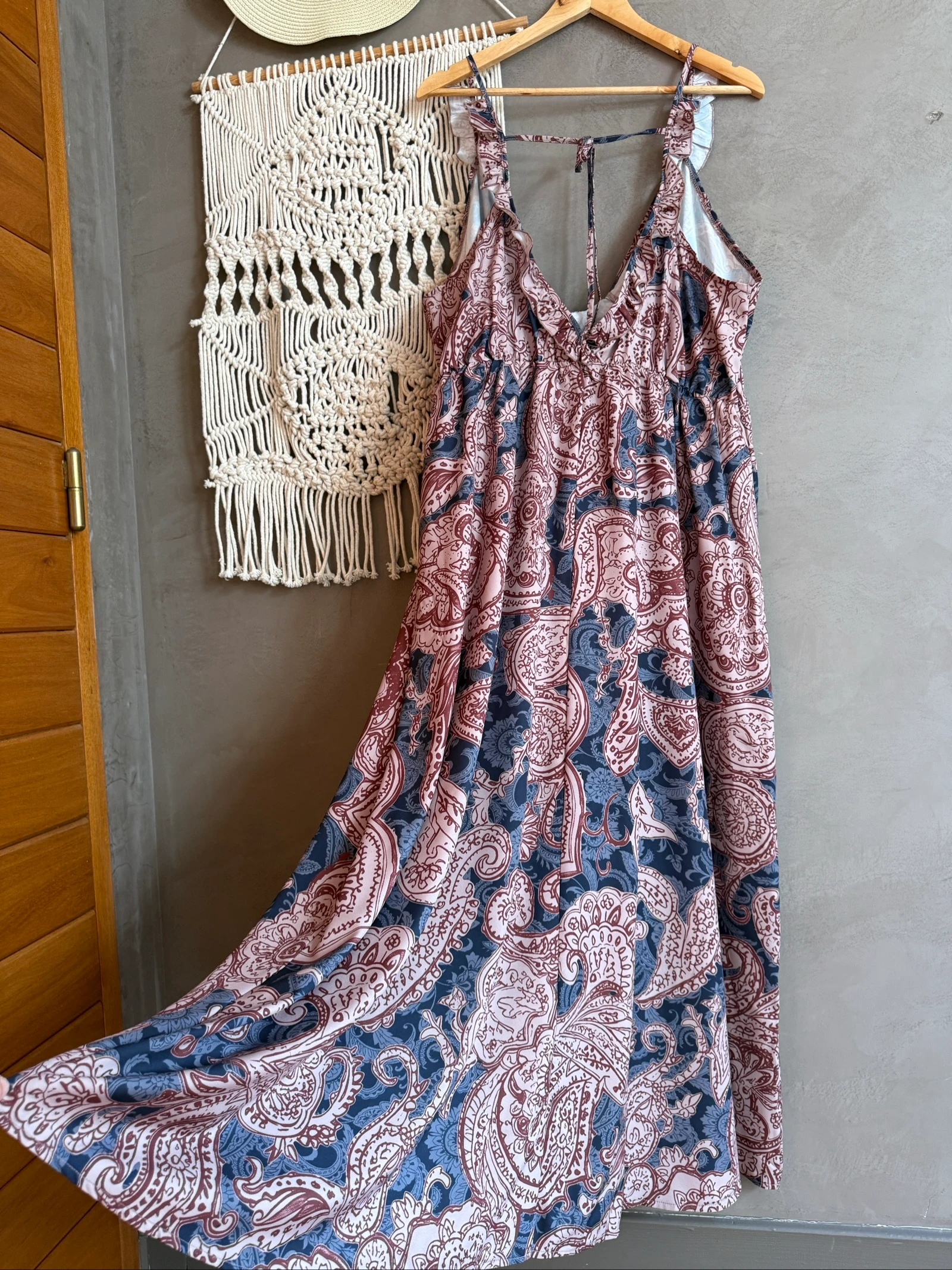 Vestido tamanho 48 costas nuas decote em V – photo 5